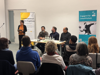Veranstaltung "There is another way" im Evang. Forum Annahpf